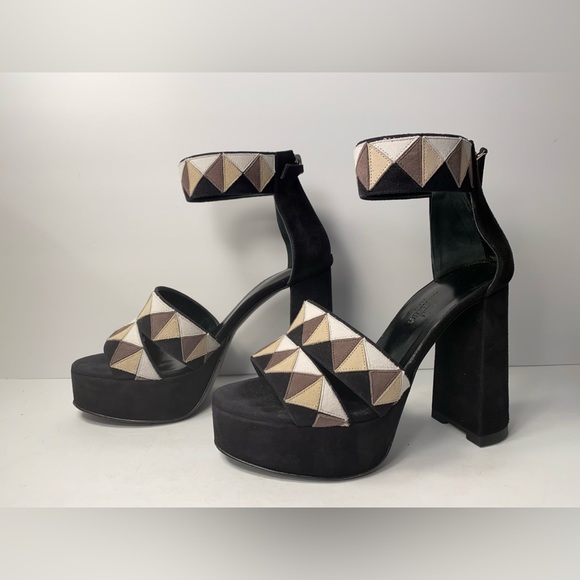 Hermes open toe suede colorblock pumps block heels black 35.5 - Picture 1 of 10